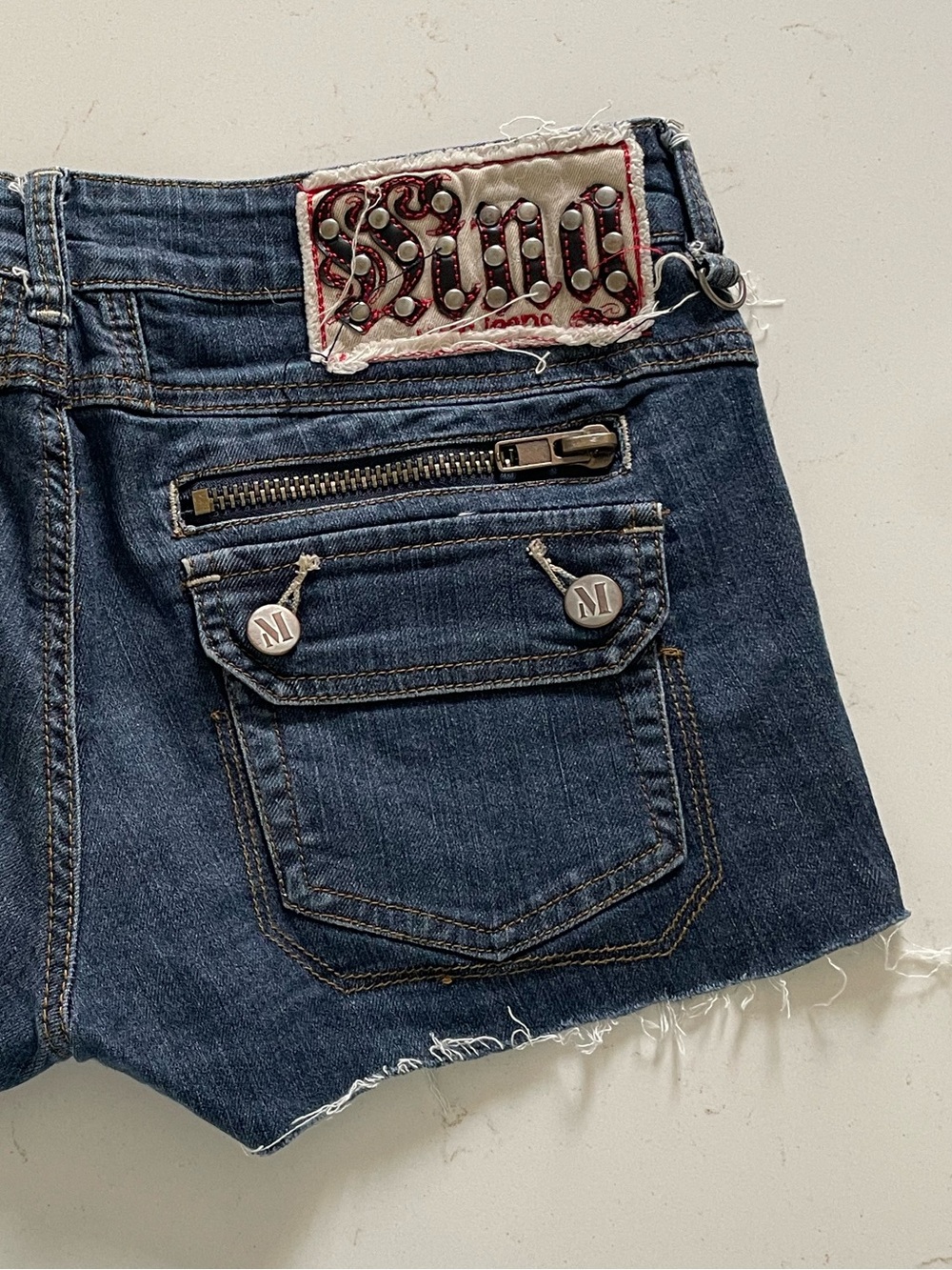 MNG Dark Blue Denim Cutoff Shorts with Zip Accents y2k - size 6